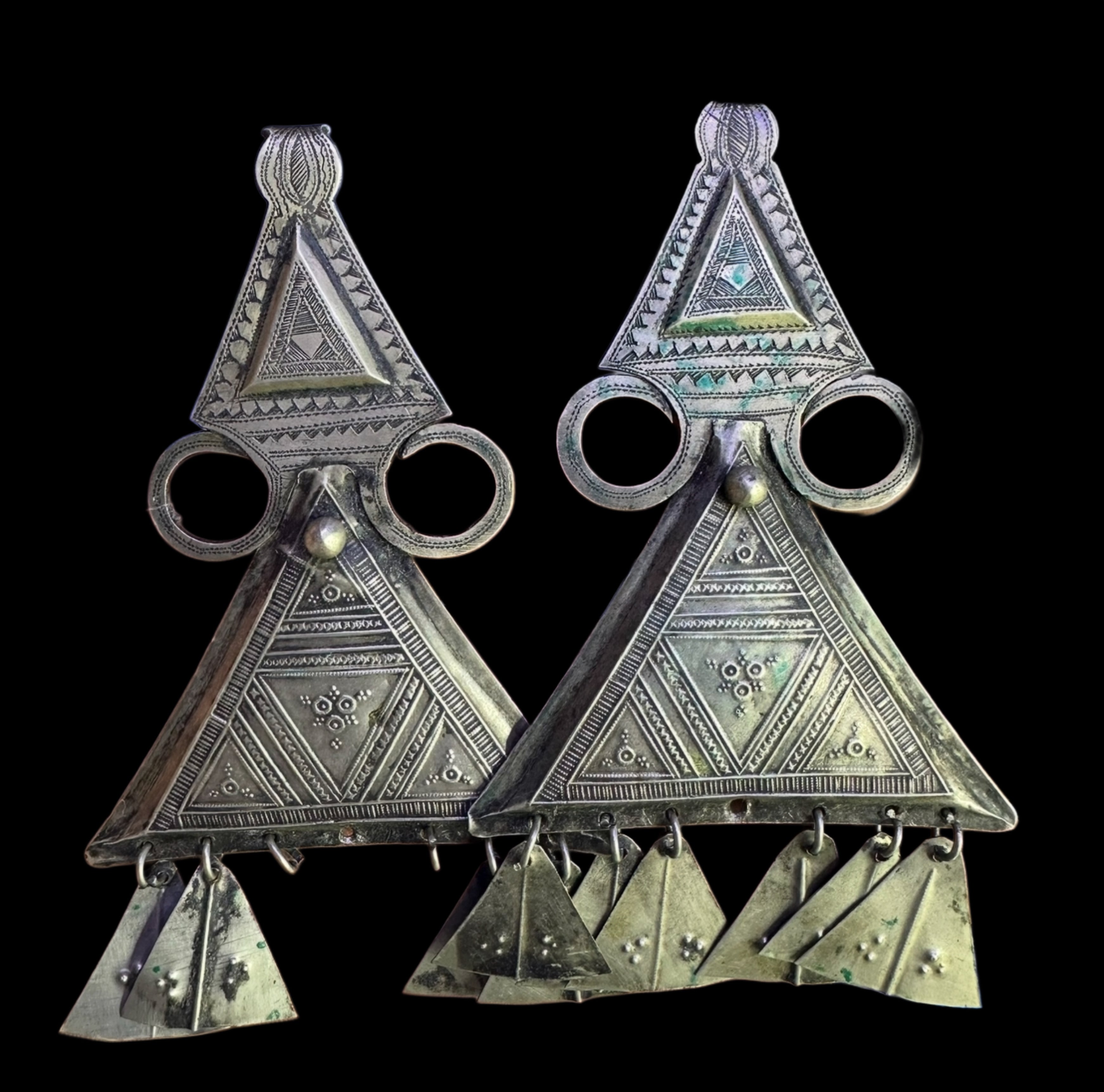 Pendant worn on the temples
Tuareg from Hoggar, Algeria