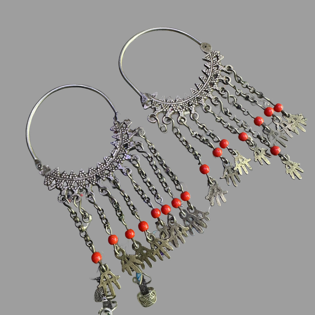 Lovely old silver Earrings from Aures, Algeria. 51g. 5,5 x 11 CM