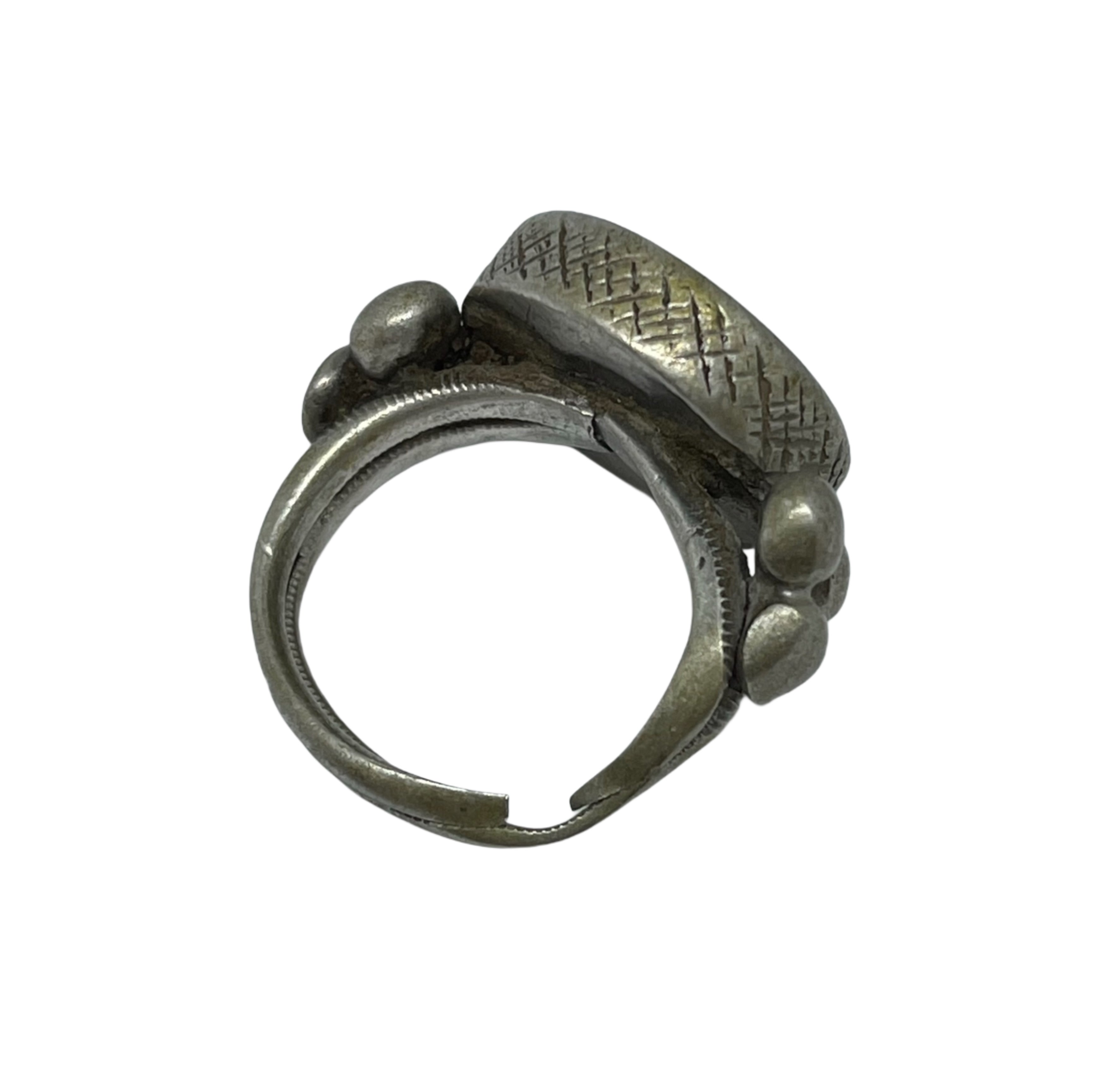 Old Saharan ring